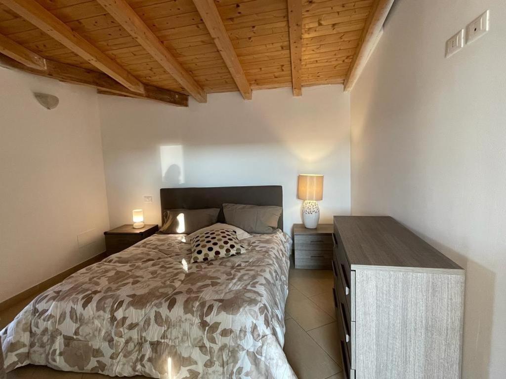New Downtown Apartment ヴィジェーヴァノ エクステリア 写真